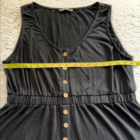 🖤 Women’s Black Tank Dress w/ Pockets & Button Detail – Size XL - Picture 3 of 8